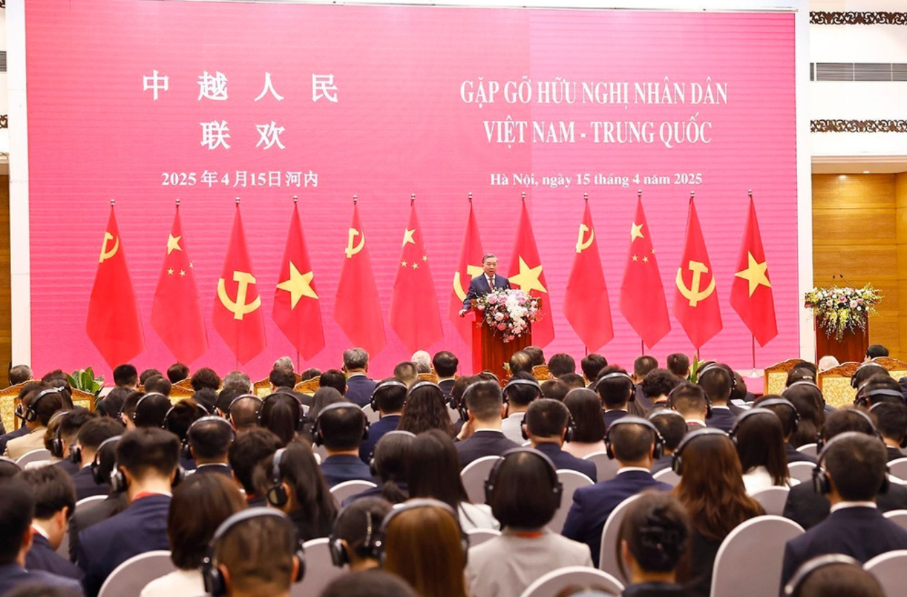 积极支持党和国家对外工作的75年——新征程上的使命 75 năm tích cực hỗ trợ đối ngoại đảng và ngoại giao nhà nước – nhiệm vụ trên chặng đường mới