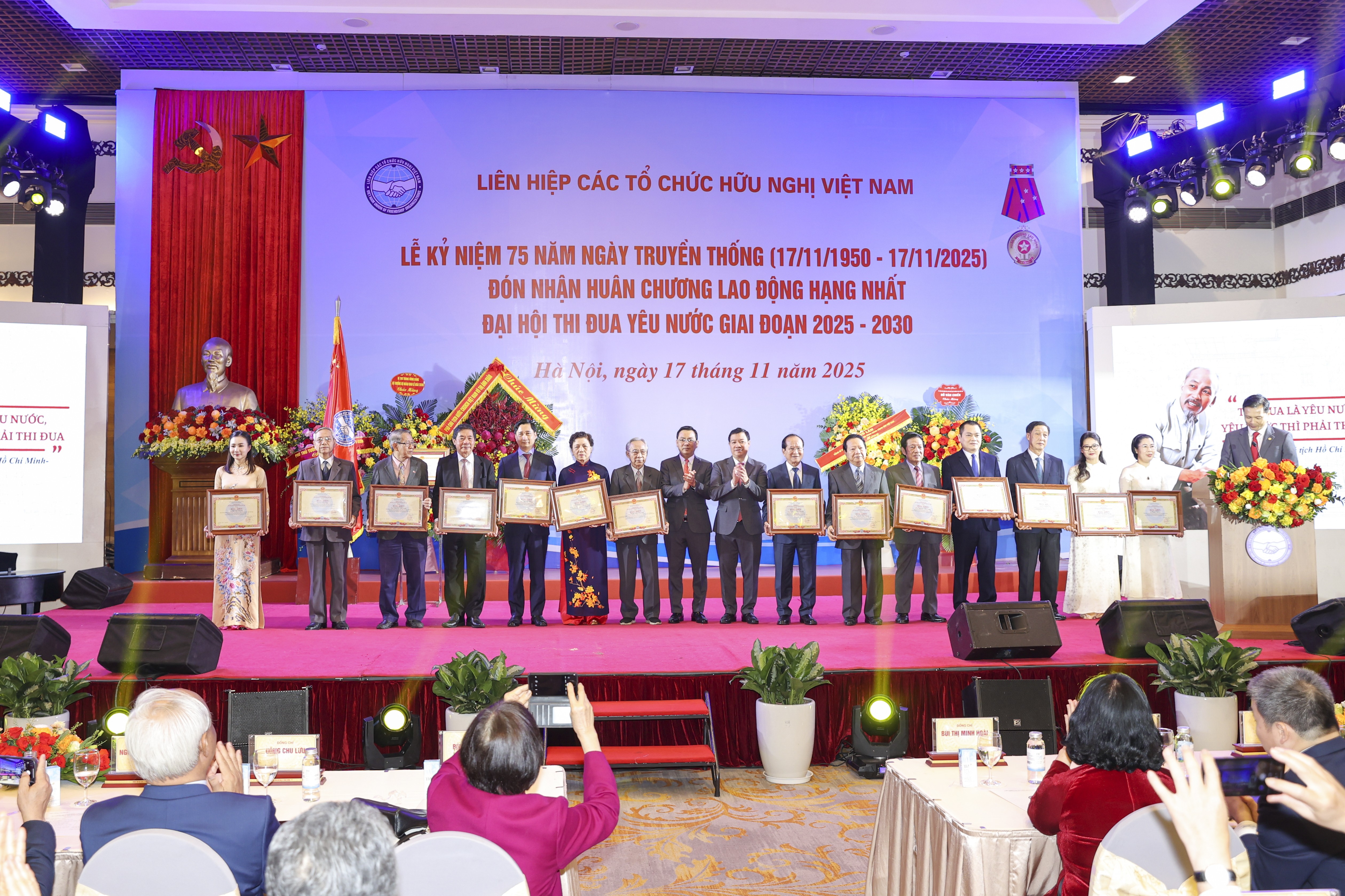 Liên hiệp các tổ chức hữu nghị Việt Nam kỷ niệm 75 năm Ngày Truyền thống và Đại hội Thi đua yêu nước giai đoạn 2025 - 2030