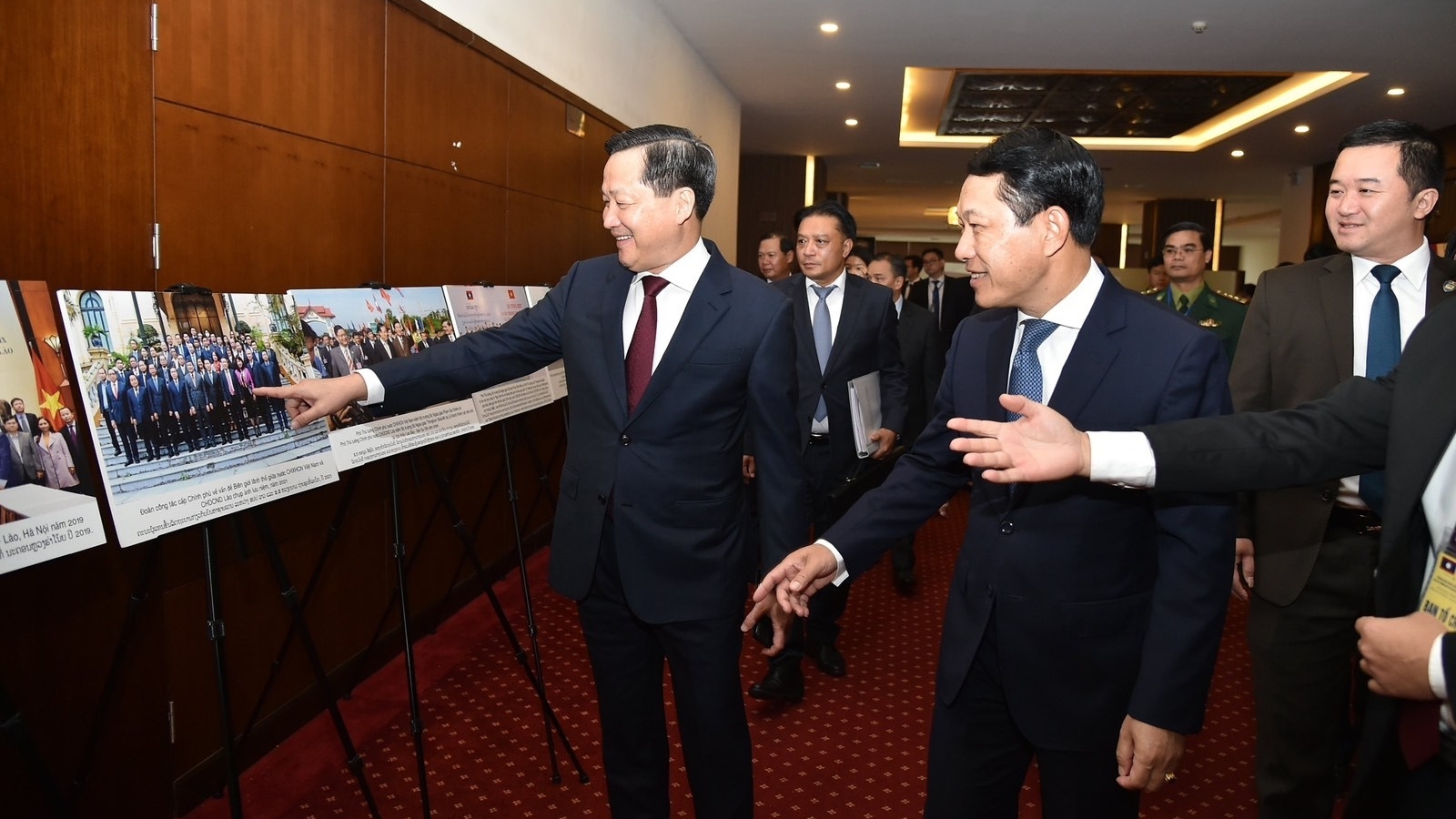 培育越老两国优良传统友好关系 建设边境地区亮点