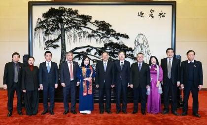 文化与社会委员会工作代表团在中国进行工作访问