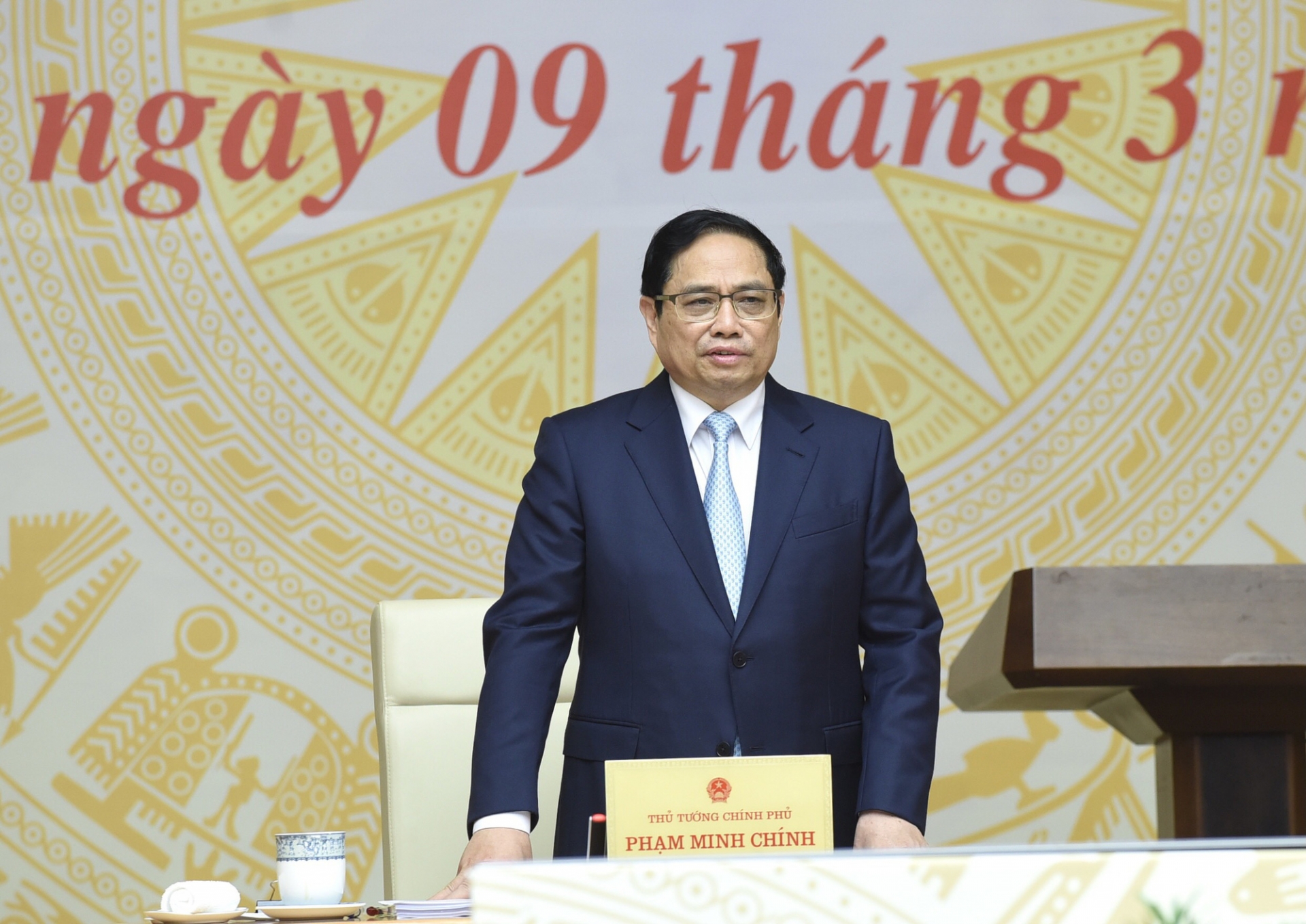 越南政府总理范明政：行政审批制度改革有助于预防和打击消极腐败。
