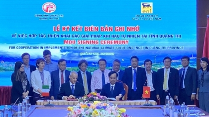 越南广治省与意大利埃尼集团合作部署自然气候解决方案