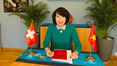 越南驻瑞士大使馆与罗氏集团就抗击疫情举行工作会议
