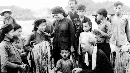 越南国内外人士心中的胡志明主席形象