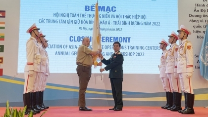 越南维和局举行2022年亚太维和训练中心联盟年会和研讨会闭幕式