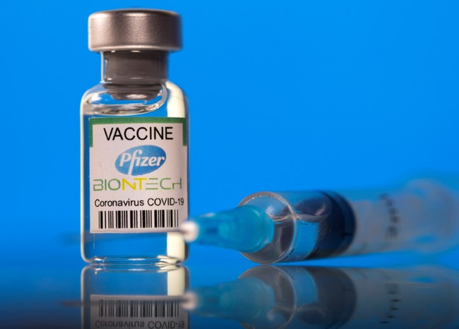 超过9万剂Pfizer疫苗到达越南