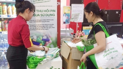 批准越南加强塑料垃圾管理工作方案