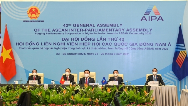 越南国会主席王廷惠出席第42届东盟议会联盟大会