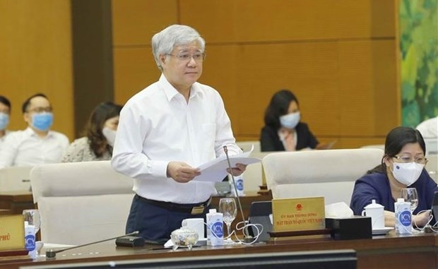 越南祖国阵线中央委员会主席杜文战在会上发言。