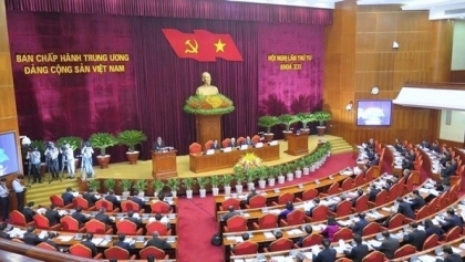 越南共产党第十三届中央委员会第四次会议：传递经济复苏和发展的强烈信息