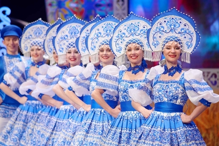 举行越南-俄罗斯系列活动文化艺术活动