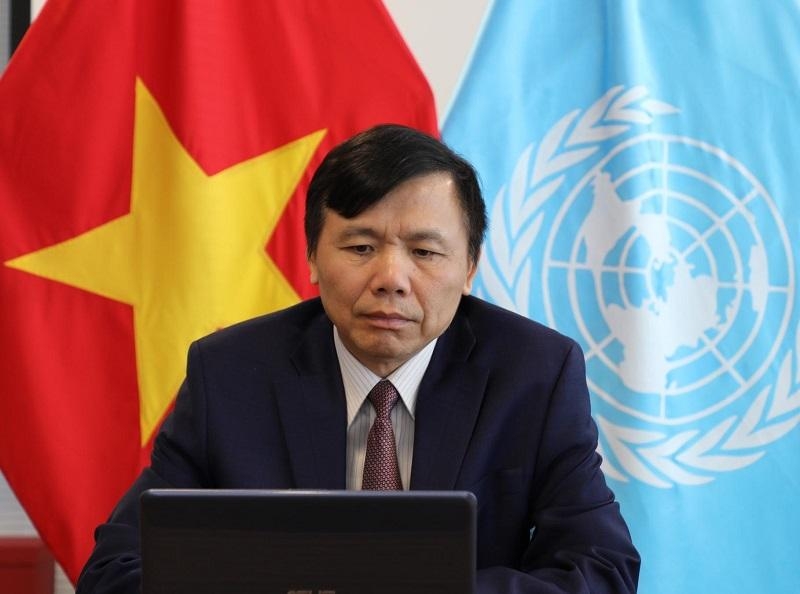 越南常驻联合国代表团团长邓庭贵大使。