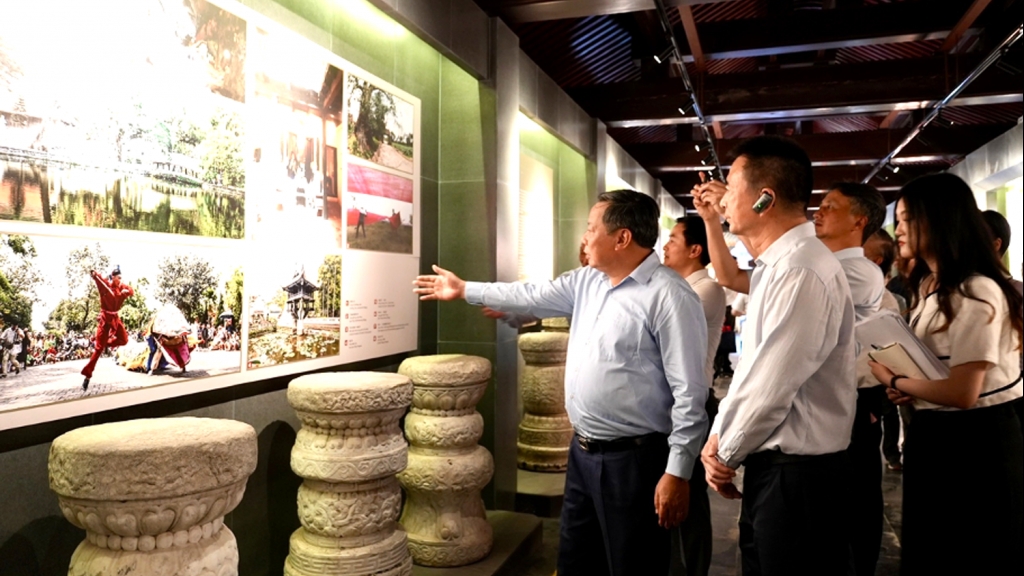 越南河内升龙文化遗产展览亮相中国