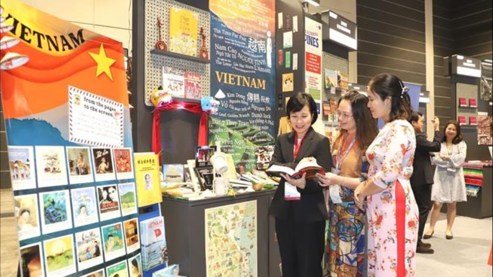 图书展成为越南与中国香港之间的文化桥梁