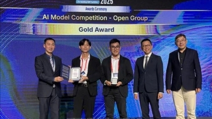 三名越南工程师在中国人工智能竞赛中荣获一等奖