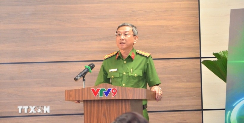 陈洪明大校 陈洪明大校