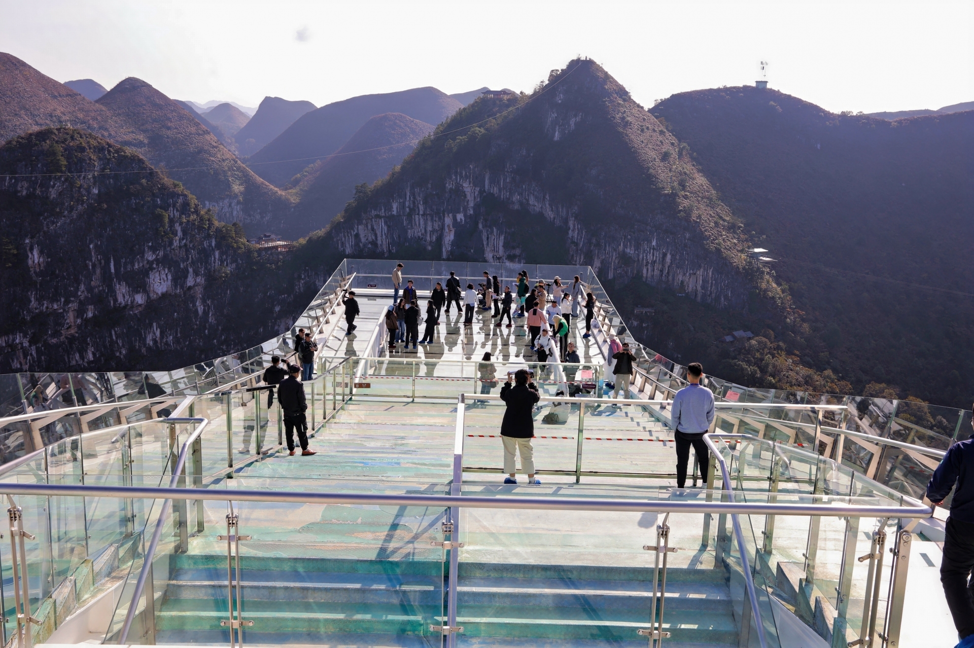 国际“Z世代”百色行,解锁广西文旅新活力 国际“Z世代”百色行,解锁广西文旅新活力