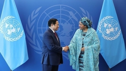 越南政府总理范明政与联合国领导人举行会晤