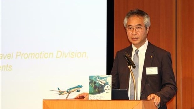 日本旅行社协会海外旅游促进部主任稻田正彦在研讨会上发言。
