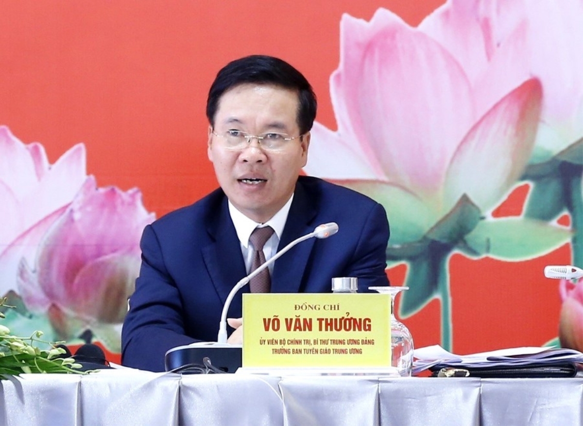 越共中央政治局委员、中央书记处常务书记武文赏。