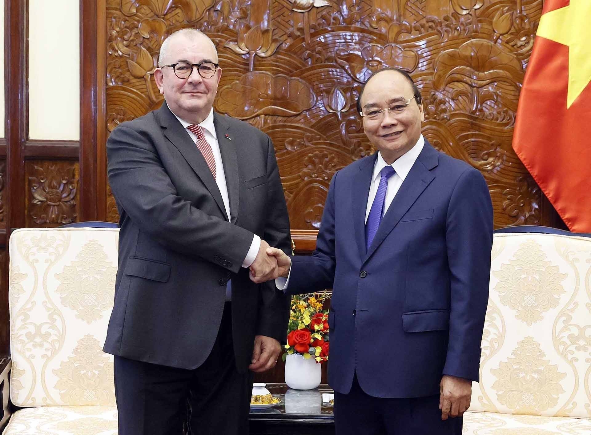 越南国家主席阮春福会见来拜别的比利时驻越大使。