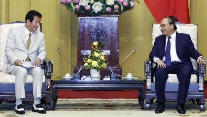 越南国家主席阮春福会见前越日关系特别大使杉良太郎