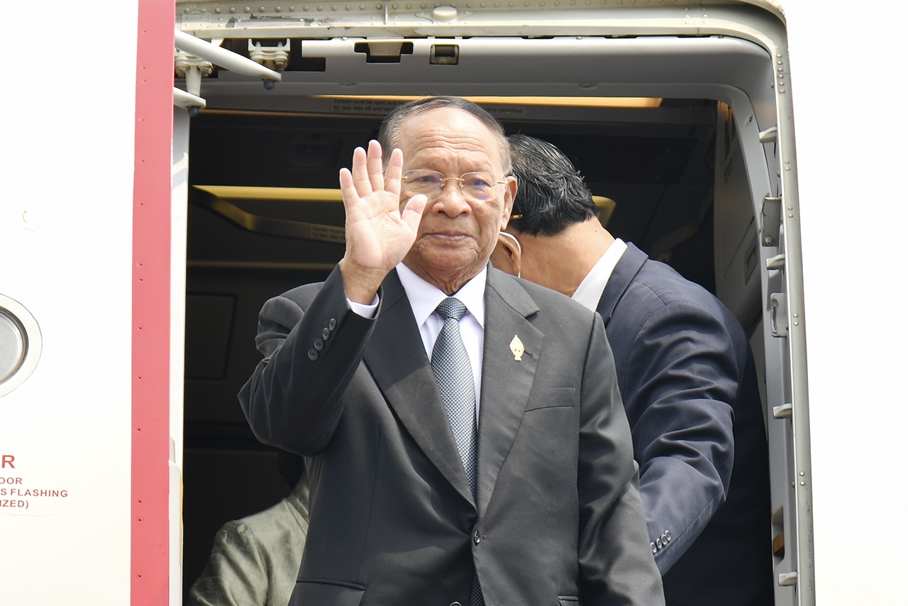 柬埔寨王国国会主席韩桑林对越南进行正式访问。
