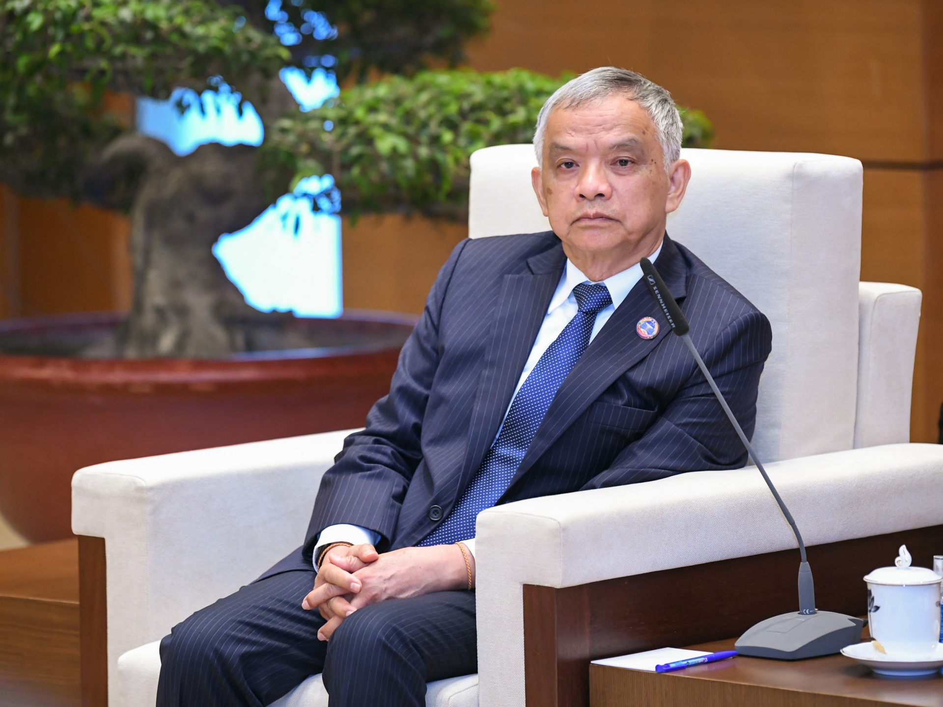 老挝国会副主席、老挝和平与团结委员会主席宋玛·奔舍那(Sommad Pholsena)。