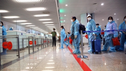 胡志明市对入境人员采用医疗隔离监测和管理的五步流程 以主动与严格控制新冠病毒奥密克戎新菌株的传播
