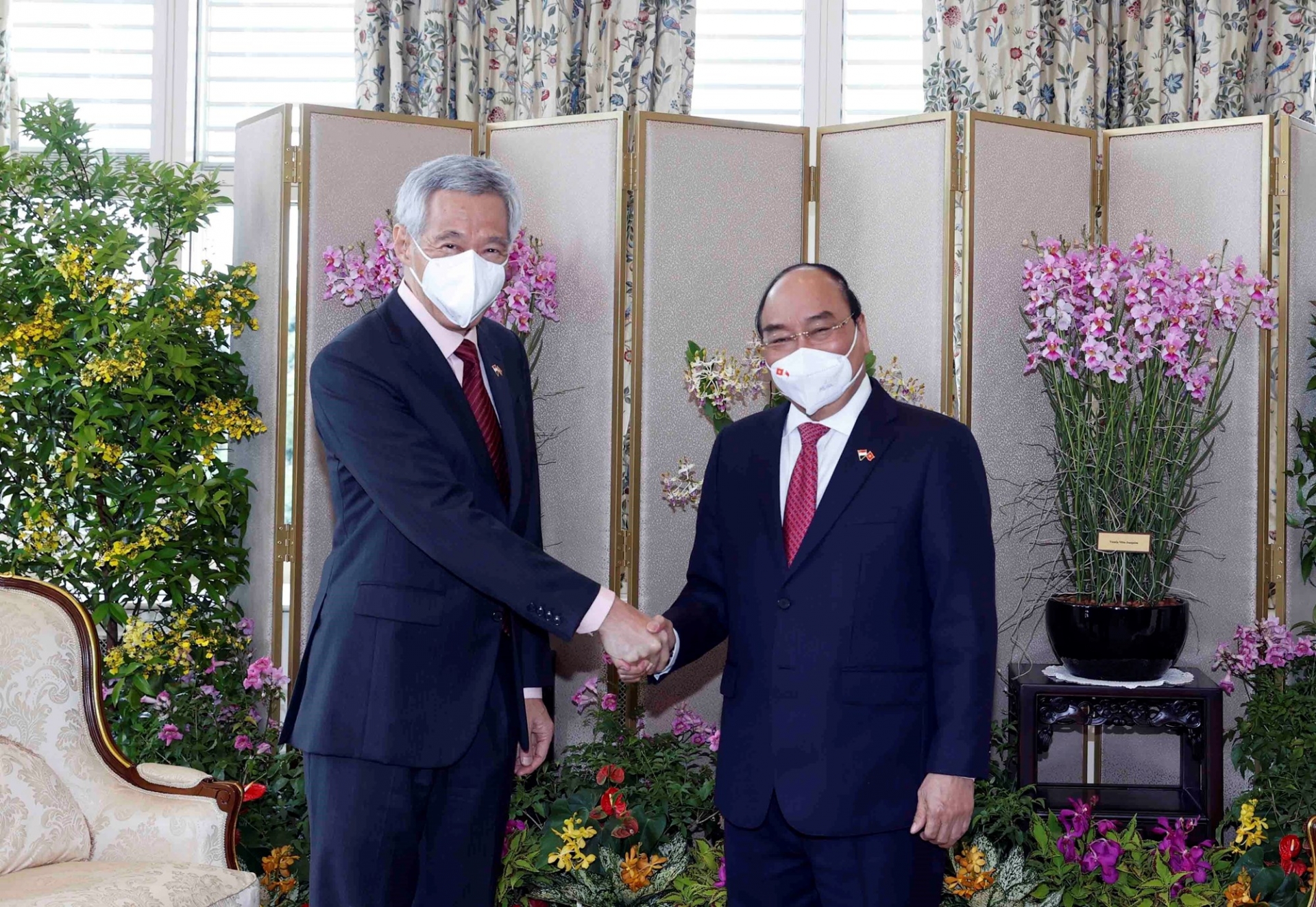 越南国家主席阮春福与新加坡总理李显龙