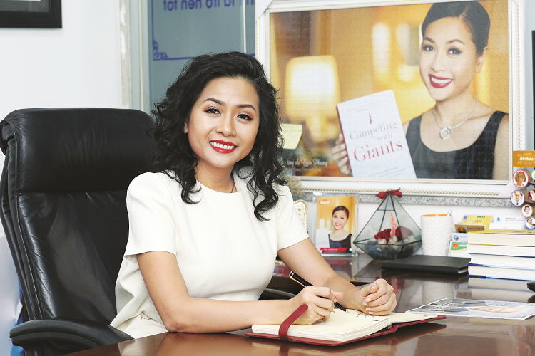 陈渊芳女士是越南著名的新协发集团老板的女儿