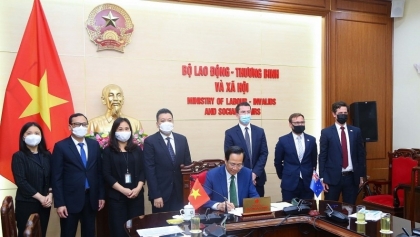 越南签署澳大利亚农业签证计划的首份双边合作谅解备忘录