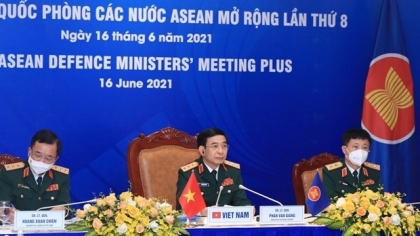 越南在东盟防长提议尽快完成《东海行为准则》