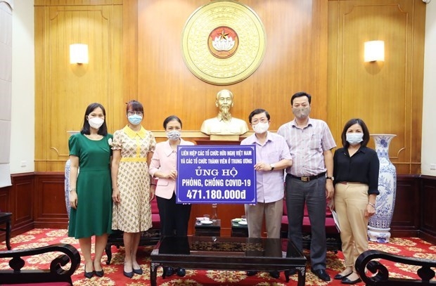 越南友好组织联合会捐款助力抗疫