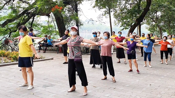 河内市明确要求人民仅在必要时外出,暂停所有户外运动