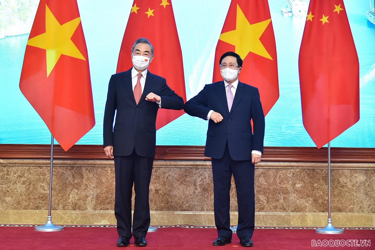 越中双边合作指导委员会召开第十三次会议