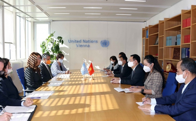 联合国维也纳办事处总干事加达·瓦利女士在会见越南国会主席王庭惠时表示，联合国愿意协助越南确保海上安全