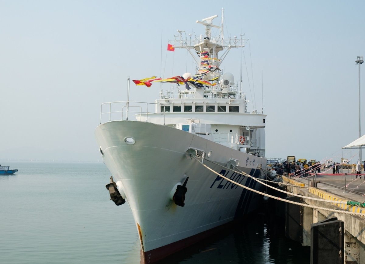 日本海岸警卫队巡逻舰访问越南岘港市。