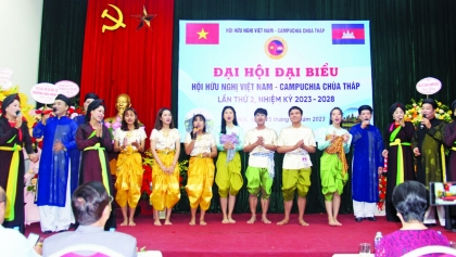 越南-柬埔寨友好协会：协助柬埔寨留学生的运动纷纷举行