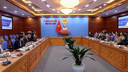 和平省与日本越南企业协会促进合作