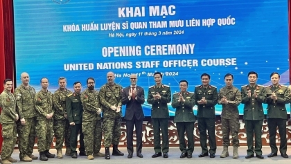 越南与加拿大首次联合举办联合国参谋军官培训班