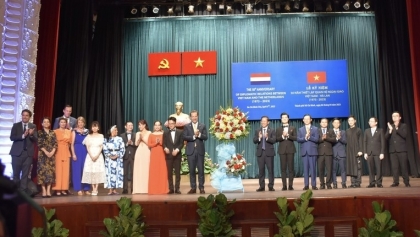 越南与荷兰建交50周年纪念典礼