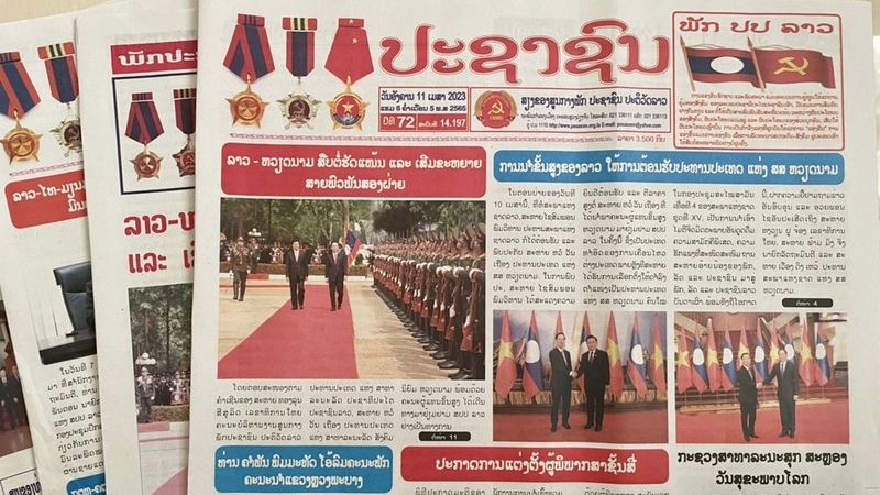 老挝媒体对越南国家主席武文赏访老之行的意义给予高度评价
