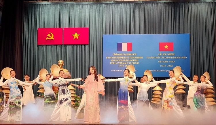越法建交50周年纪念仪式。