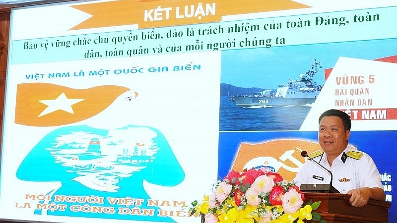 海军第五区：为坚江省 6000 多人提供海洋和岛屿信息