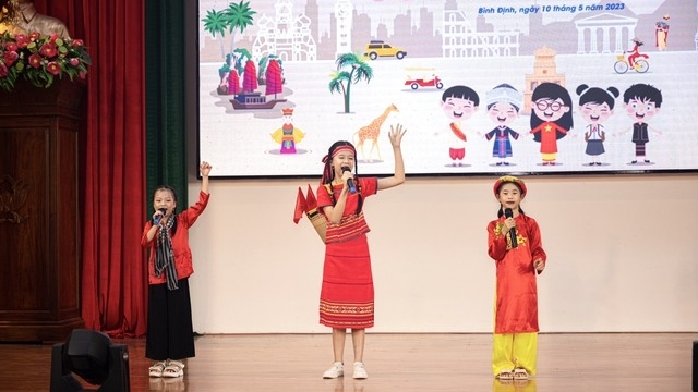 1.5万名儿童选手参加越南儿童——走向世界比赛