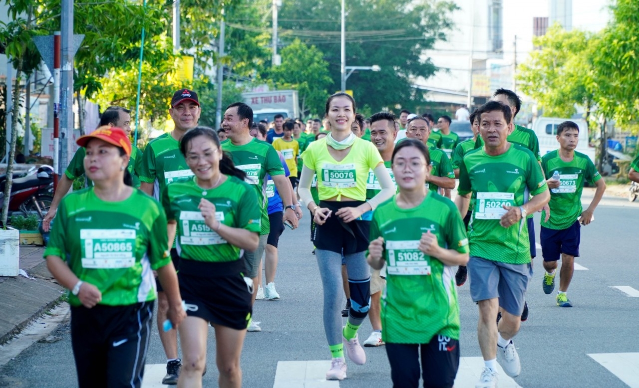 主题为“后江印象”的2023年“Vietcombank Mekong Delta” 国际马拉松赛预计吸引9000名参赛选手。