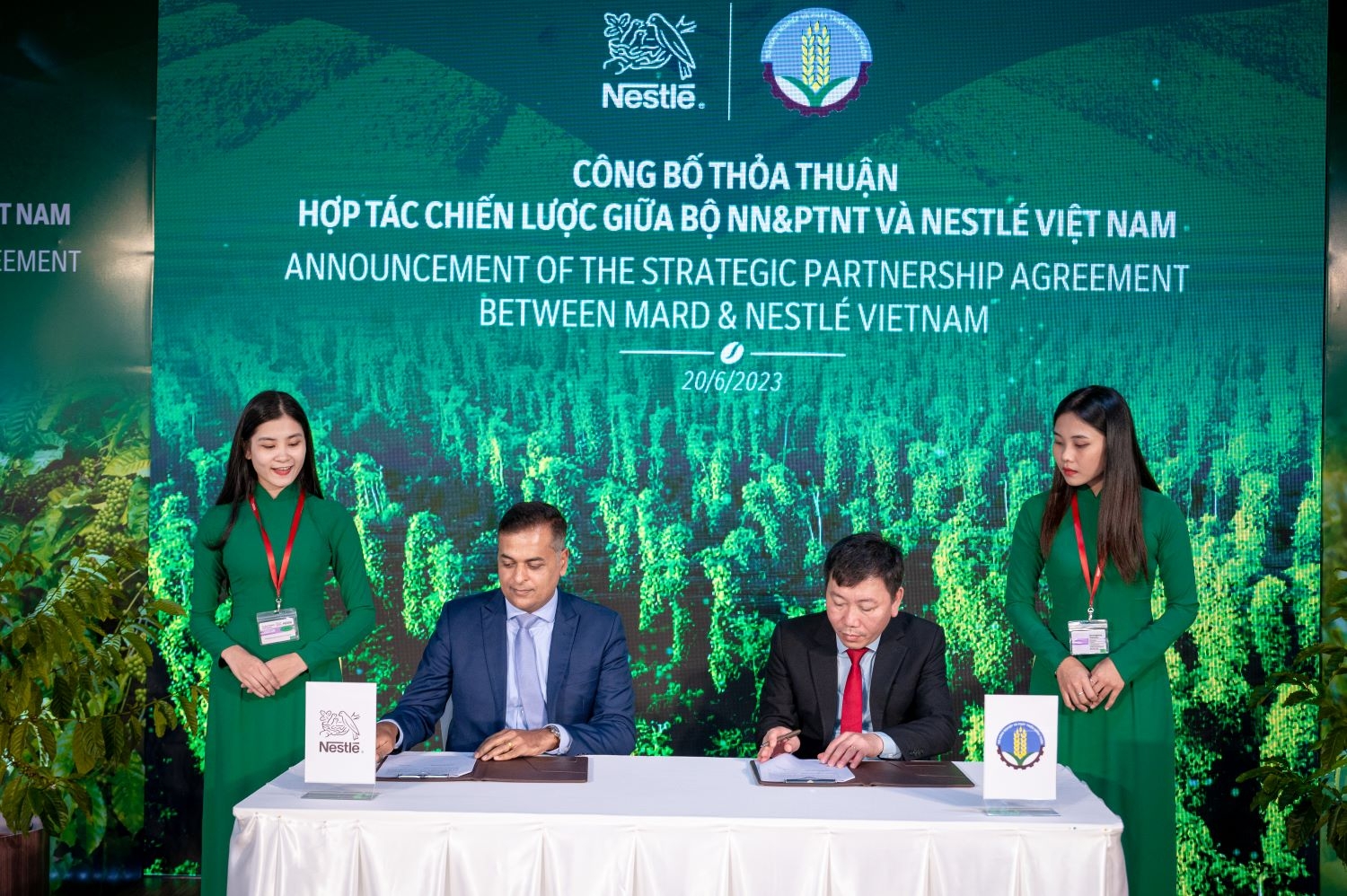 越南雀巢同农业农村发展部签署合作谅解备忘录。
