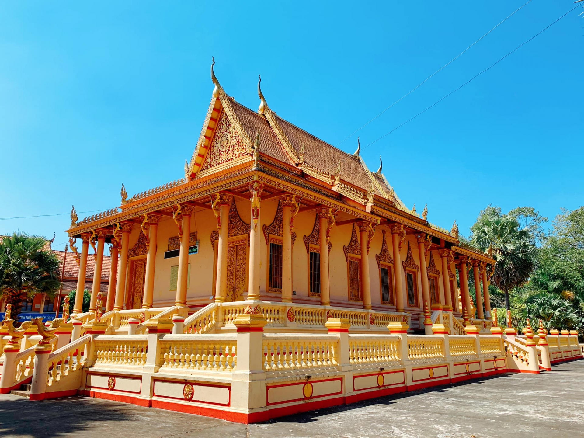 朔庄省克朗寺——带有南部高棉族建筑的印记的古老寺庙