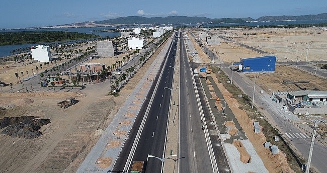 平定省正在促进投资建设交通基础设施。